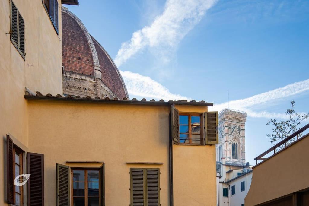 شقة فلورنس  في Charming Studio Next To The Duomo المظهر الخارجي الصورة